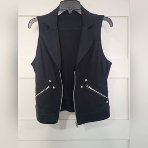 Twenty-one Black Vest Size M